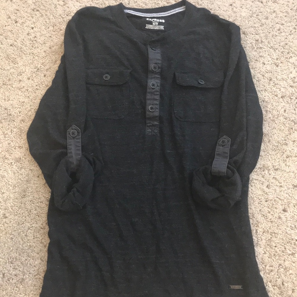 Men’s express Henley tee